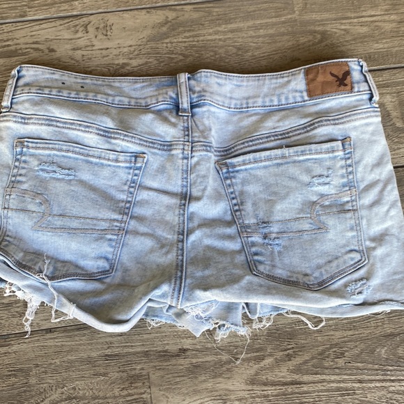 American Eagle Hi- Rise Shortie - Picture 2 of 6